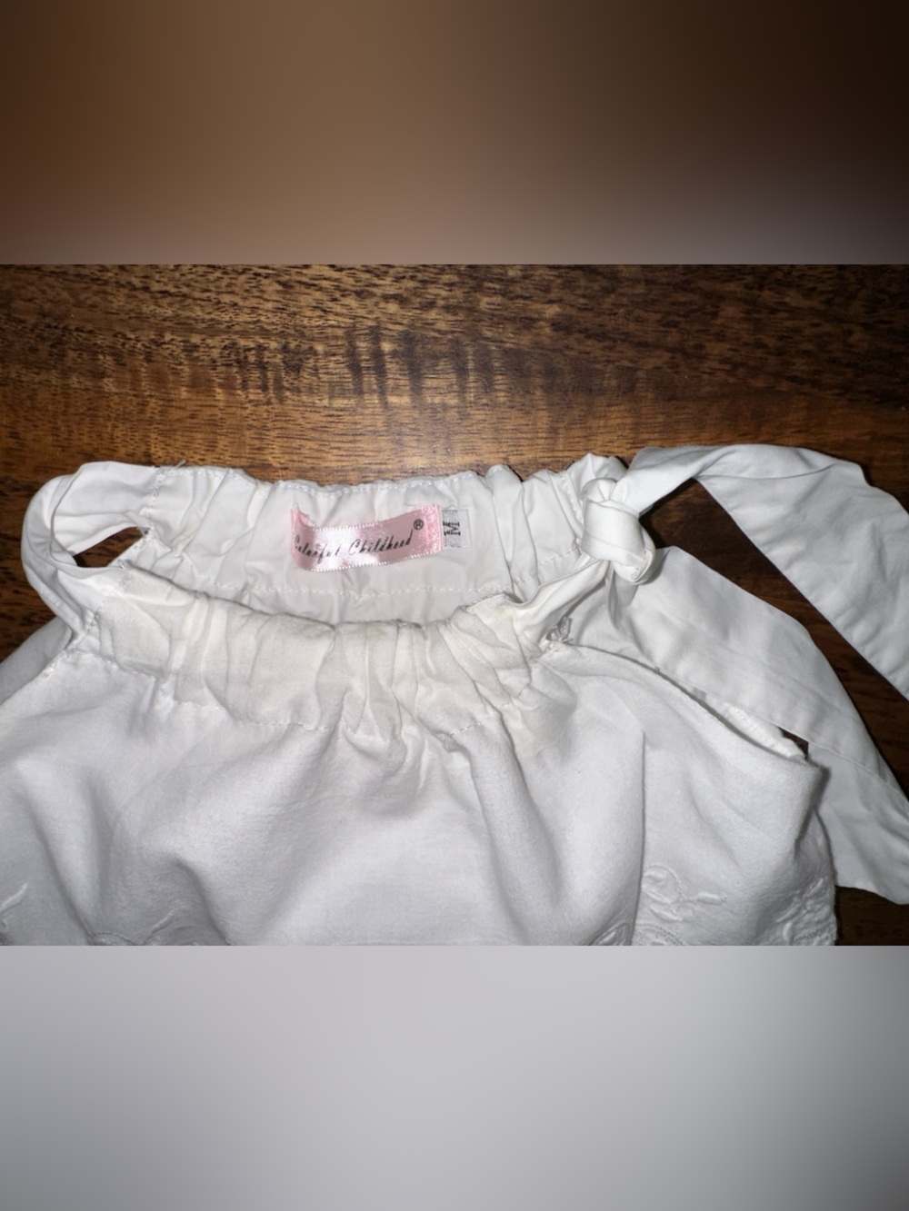 EUC Baby Girl Lace Romper in Size 6-9 months - Picture 7 of 9